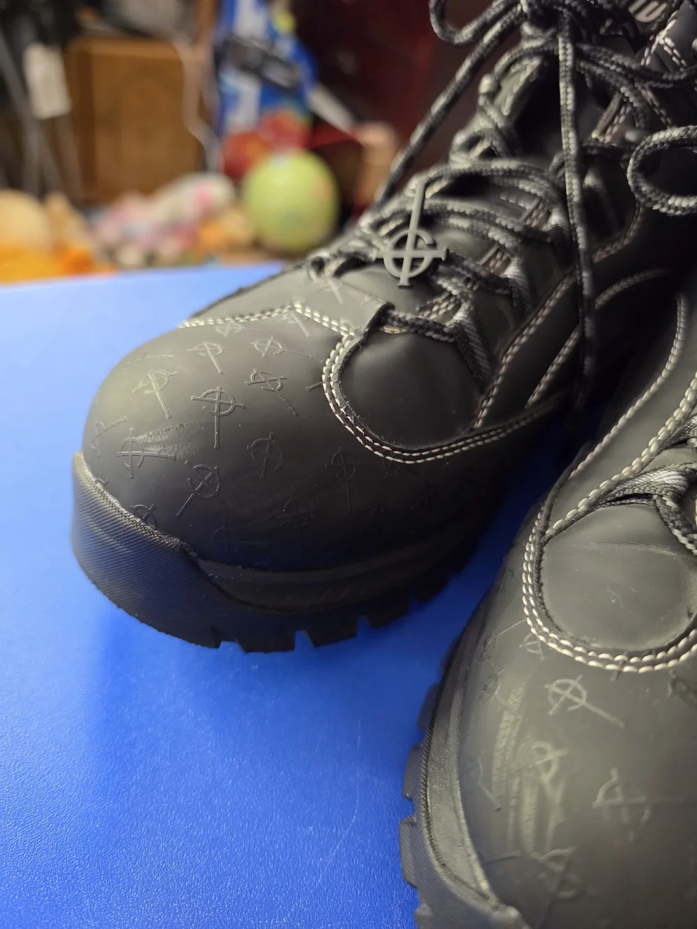 Lugz Men's Black Hiking Boots